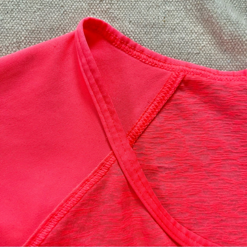 2/$20 New Balance Women’s Short Sleeve Crewneck Athletic T-Shirt - Picture 6 of 12